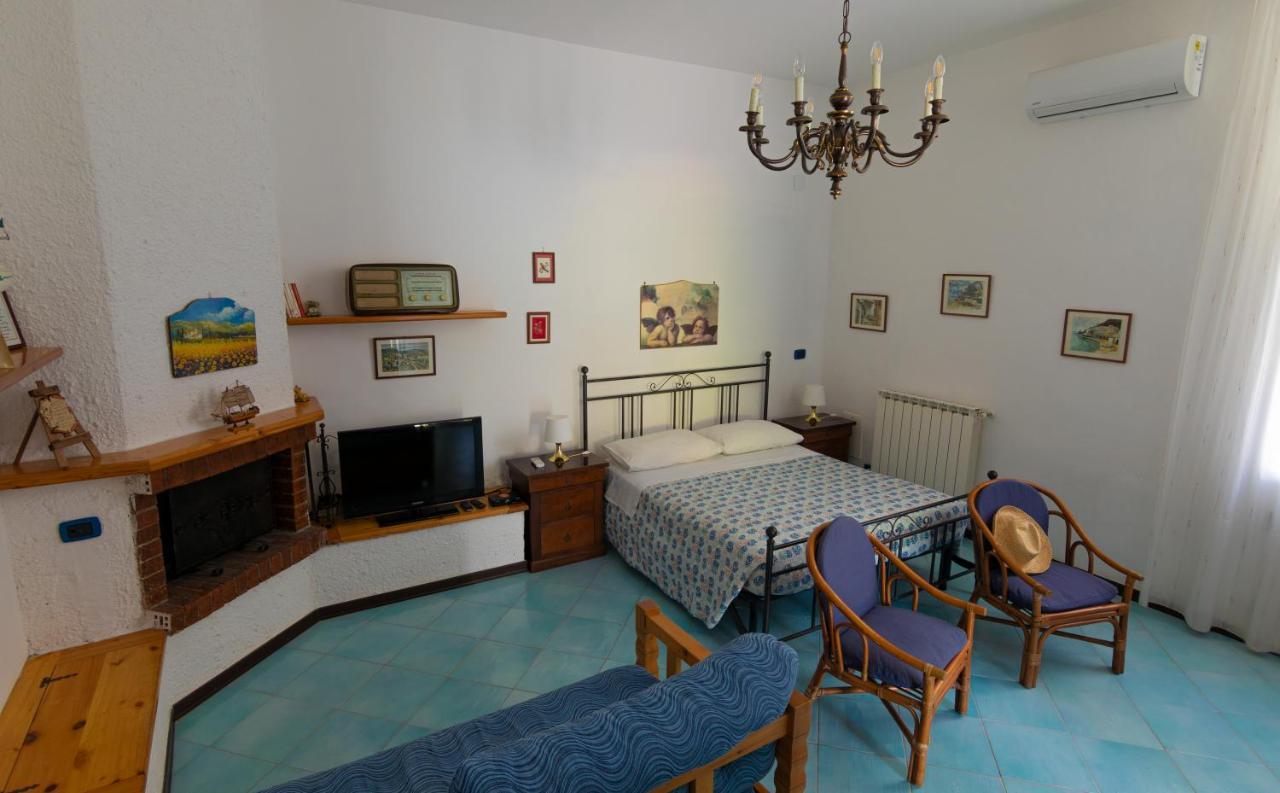 Ponza Holiday Homes - Santa Maria Εξωτερικό φωτογραφία